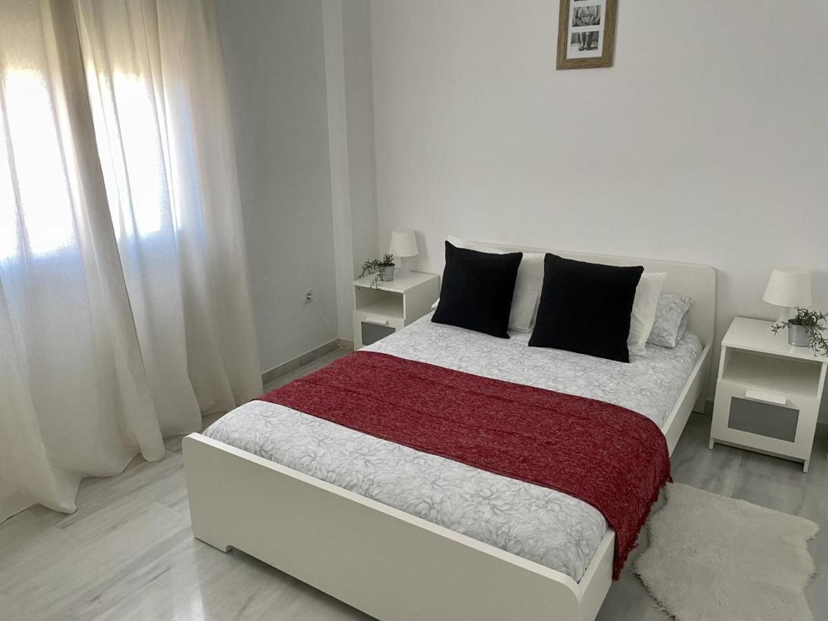 Apartamento Liru Bormujos, A 5 Minutos De Sevilla Exteriör bild